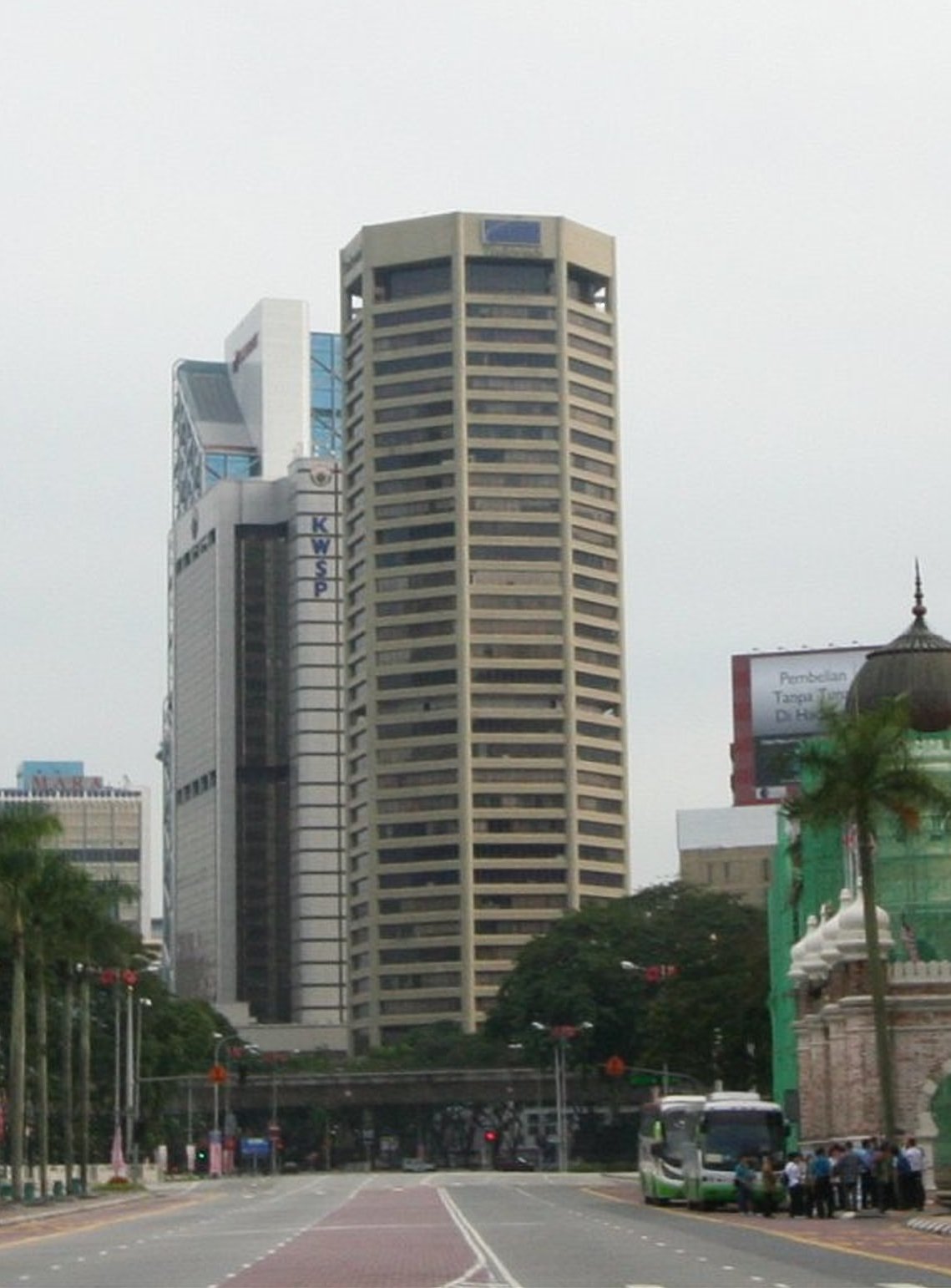 The 35-storey Menera Tun Razak was completed in 1983.